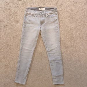 Gap 1969 true skinny jeans in gray size 28